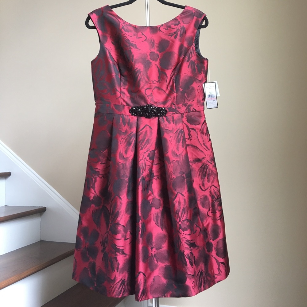 🆕 Jessica Howard Dress